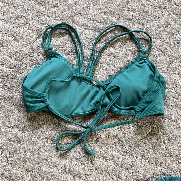 Target bathing suit - Picture 3 of 3